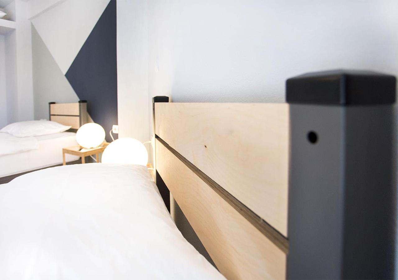 Snooze H Aparthotel Athena Bagian luar foto