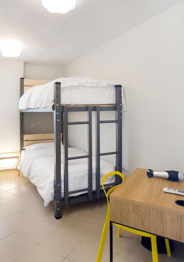 Snooze H Aparthotel Athena Bagian luar foto