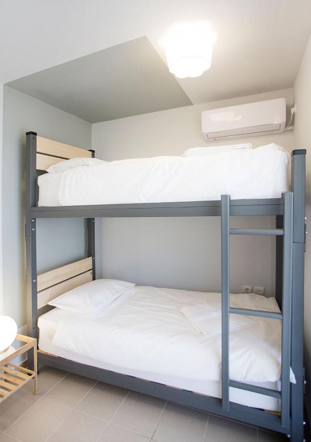 Snooze H Aparthotel Athena Bagian luar foto